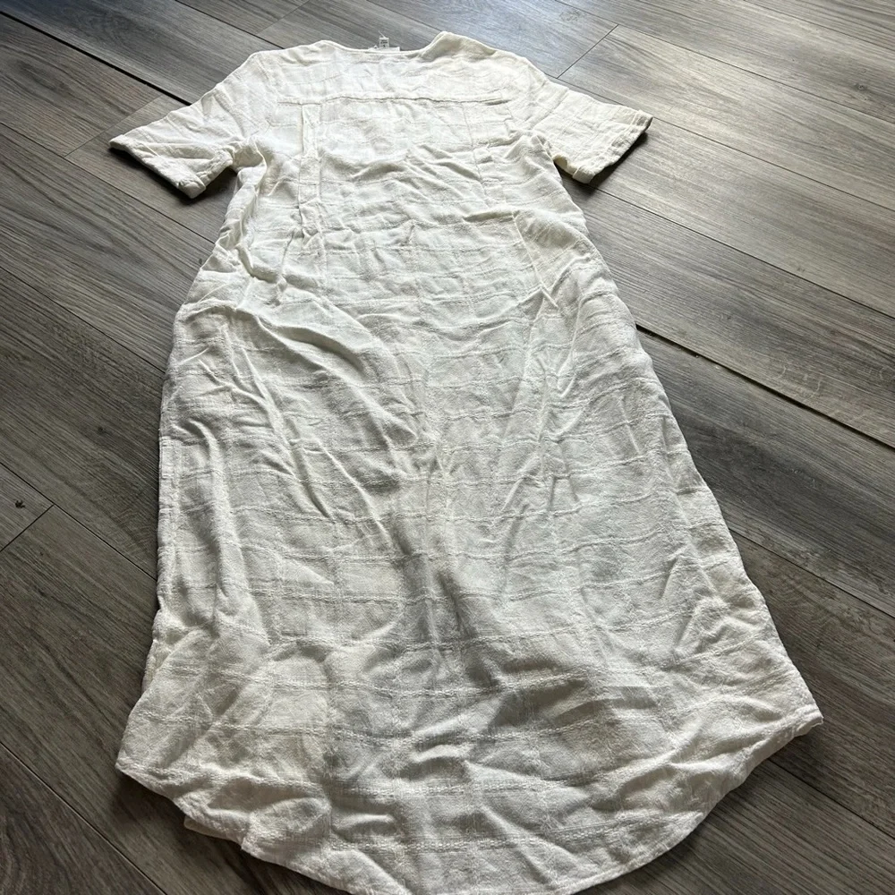 Evidnt L. A. Cream Linen Button Up Shirt‎ Dress - Picture 5 of 6